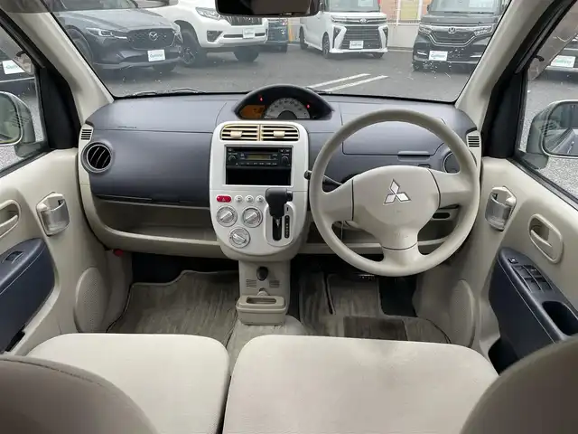 三菱 ｅＫワゴン M 大分県 2008(平20)年 8.4万km グレー ワンオーナー/全席パワーウィンドウ（オート機能）/左右電動格納ミラー/AIRBAG/純正オーディオ（CDデッキ）/パワーステアリング/運転席、助手席ダッシュボード付き/応急用タイヤ付き/PVガラス/soket付（120W)/フロアマット/ドアバイザー/ヘッドライトレベライザー/キーレスキー/保証書/スペアキー