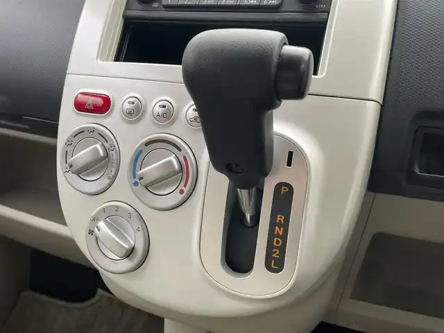 三菱 ｅＫワゴン M 大分県 2008(平20)年 8.4万km グレー ワンオーナー/全席パワーウィンドウ（オート機能）/左右電動格納ミラー/AIRBAG/純正オーディオ（CDデッキ）/パワーステアリング/運転席、助手席ダッシュボード付き/応急用タイヤ付き/PVガラス/soket付（120W)/フロアマット/ドアバイザー/ヘッドライトレベライザー/キーレスキー/保証書/スペアキー