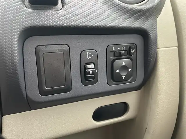 三菱 ｅＫワゴン M 大分県 2008(平20)年 8.4万km グレー ワンオーナー/全席パワーウィンドウ（オート機能）/左右電動格納ミラー/AIRBAG/純正オーディオ（CDデッキ）/パワーステアリング/運転席、助手席ダッシュボード付き/応急用タイヤ付き/PVガラス/soket付（120W)/フロアマット/ドアバイザー/ヘッドライトレベライザー/キーレスキー/保証書/スペアキー