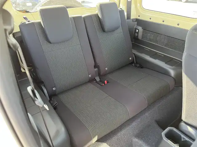 スズキ ジムニー XC 鳥取県 2024(令6)年 0.6万km シフォンアイボリーM ４WD・ターボ車/ツートンカラー/ホワイトルーフ/社外ナビ/フルセグ/DVD/CD/BT/ETC/前席シートヒーター/レーダークルーズコントロール/クルーズコントロール/レーンキープアシスト/LEDヘットライト/純正１６インチアルミホイール/アイドリングストップ/フロアマット