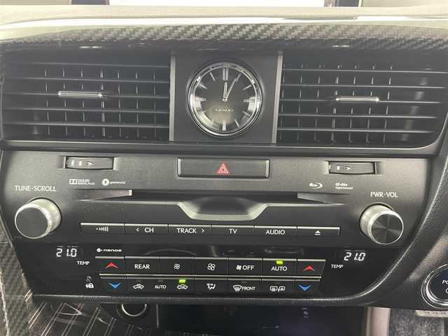 レクサス ＲＸ 450hL 富山県 2018(平30)年 6.5万km グラファイトブラックガラスフレーク 純正ナビ（AM/FM/CD/DVD/BD/AUX/USB/BT）/フルセグTV/パノラミックビューモニター/Fスポーツグリル/TRDフロントエアロ/サンルーフ/プリクラッシュセーフティ/レーンキーピングアシスト/オートマチックハイビーム/レーダークルーズコントロール/ブラインドスポットモニター/クリアランスソナー/ヘッドアップディスプレイ/本革シート（ノーブルブラウン）/1列目メモリ付きシート/パワーシート/1/2列目シートヒーター/1列目エアシート/電動格納サードシート/ステアリングヒーター/純正20インチAW/3眼LEDヘッドライト/LEDフォグランプ/シーケンシャルランプ/置くだけ充電/100V充電/デジタルインナーミラー/ドライブレコーダー前後/ビルトインETC2.0/パドルシフト/オートブレーキホールド/電動パーキングブレーキ/純正フロアマット/スペアキー/カードキーあり/プッシュスタート/取扱説明書/保証書