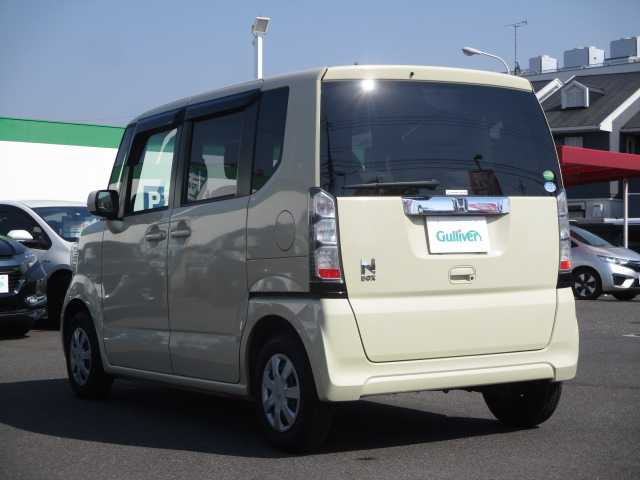 ホンダ Ｎ ＢＯＸ G Lパッケージ 兵庫県 2012(平24)年 7.7万km ヒダマリアイボリーパール アイドリングストップ/ワンオーナー/左リアパワースライドドア/右リアイージークローザー/純正フロアマット/プッシュスタート/スマートキー2個/WAB/ABS