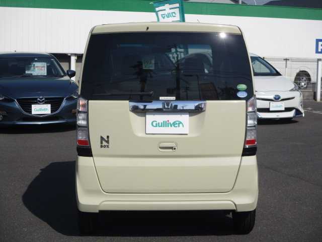 ホンダ Ｎ ＢＯＸ G Lパッケージ 兵庫県 2012(平24)年 7.7万km ヒダマリアイボリーパール アイドリングストップ/ワンオーナー/左リアパワースライドドア/右リアイージークローザー/純正フロアマット/プッシュスタート/スマートキー2個/WAB/ABS