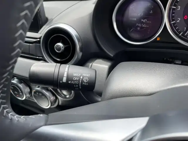 マツダ ロードスター S スペシャルパッケージ 大分県 2022(令4)年 1.5万km マシーングレープレミアムM ワンオーナー/メーカーOPナビ 【BTオーディオ/USB】/純正16インチアルミホイール/スマートシティーブレーキサポート/ブラインドスポットモニター/レーンアシスト/リアクリアランスソナー/ETC/USBソケット/横滑り防止装置/LEDヘッドライト/オートライト/レザーステアリング/チルトステアリング/ステアリングリモコン/オートワイパー/エンジンプッシュスタート/フロアマット/電動調整ミラー/サイド&Wエアバッグ/ABS/スマートキー×2/保証書/車両取説