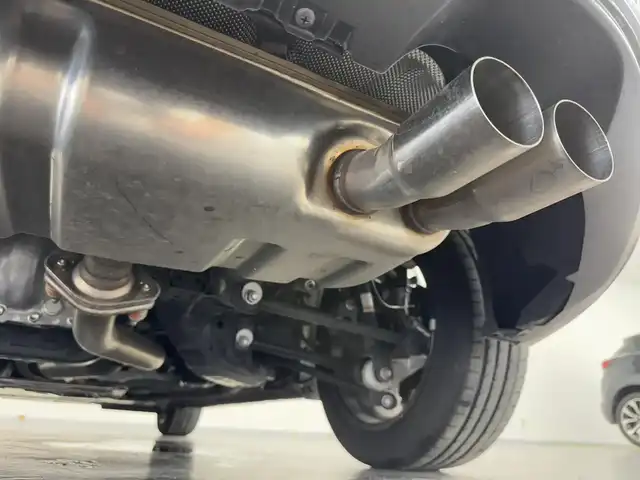 マツダ ロードスター S スペシャルパッケージ 三重県 2022(令4)年 1.5万km マシーングレープレミアムM プレミアムガソリン/FR/F6/純正 7インチナビ/（FM/AM/aha/Stitcher/Bluetooth/USB/AUX/CarPlay/AndroidAuto）/ビルトイン ETC（助手席背面パネル）/安全/・スマートシティブレーキサポート（SCBS）/・車線逸脱警報システム（LDWS）/・ブラインドスポットモニタリングシステム（BSM）/・ハイビームコントロールシステム（HBC）/・パーキングセンサーシステム（前後）/・ABS/・横滑り防止装置/装備/・オートエアコン/・オートライト/・LEDヘッドランプ/・レインセンサーワイパー（オートワイパー）/・電動調整ドアミラー/・プッシュスタート/・革巻きステアリング/・スマートキーx2/・保/取