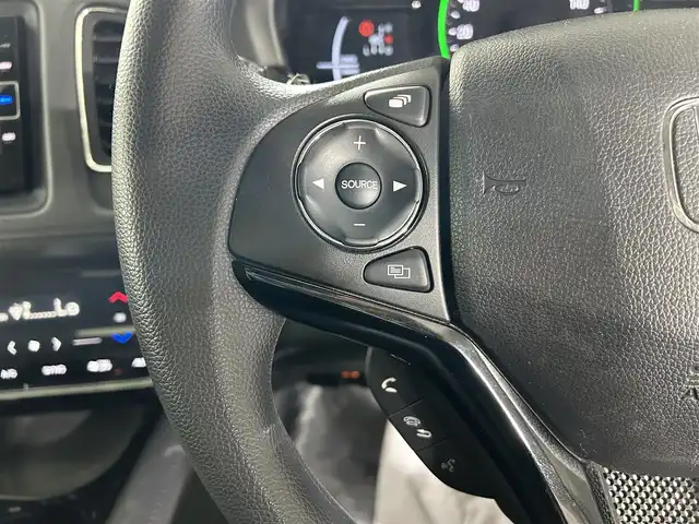 ホンダ ヴェゼル ハイブリッド ホンダセンシング 佐賀県 2019(平31)年 5.4万km オーロラアメジストメタリック 純正ナビ　/フルセグ/BT接続/CD/DVD/バックカメラ　/ホンダセンシング　/ドライブレコーダー　/レーダークルーズコントロール　/ＬＥＤオートヘッドライト　/ステアリングスイッチ　/電動パーキングブレーキ　/オートブレーキホールド/パドルシフト/チップアップシート/純正アルミホイール