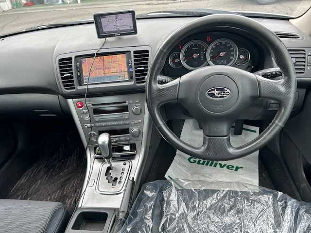 スバル レガシィ Ｂ４ 2．0i 道東・釧路十勝 2005(平17)年 10.2万km ブリリアントシルバーメタリック 4WD/寒冷地仕様/純正ナビ/社外モニター/保証書/記録簿（H26~R6）/ライトレベライザー/フォグランプ/純正フロアマット/純正ドアバイザー/盗難防止装置/純正アルミセット/Wエアバック/スペアキー1本