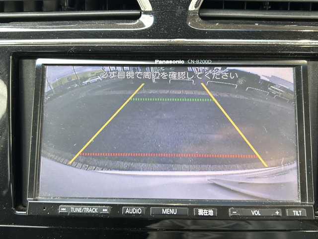 日産 セレナ 20X Sハイブリッド 静岡県 2015(平27)年 8.5万km ブリリアントホワイトパール 安全機能/・衝突軽減ブレーキ/・レーンキープアシスト/社外ナビ/・CD/ラジオ/MSV/・バックカメラ/主要装備/・プッシュスタート/・スマートキー/・クルーズコントロール/・オートライト/・アイドリングストップ/・両側パワースライドドア/・電格ミラー/・ETC