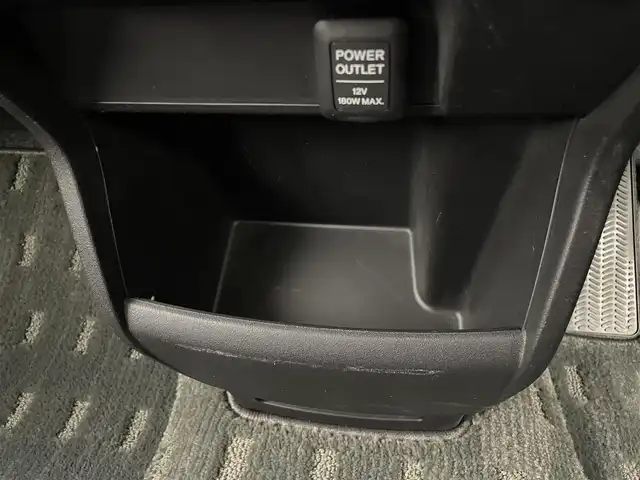 ホンダ フリード ハイブリット ジャストセレクション 茨城県 2014(平26)年 5.7万km スーパープラチナメタリック 純正ナビ［VXM-145VFi］/ワンセグ再生可/バックカメラ/両側パワースライドドア/寒冷地仕様/クルーズコントロール/純正アルミホイール/純正フロアマット/ハーフレザーシート/ビルトインETC