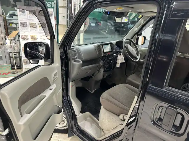 スズキ エブリイ JOINターボ 東京都 2019(令1)年 7.8万km ブルーイッシュブラックパール3 純正メーカーナビ/(CD/DVD/フルセグTV/BT/USB)/ドライブレコーダー/ETC/コーナーセンサー/横滑り防止/車線逸脱警報/プリクラッシュセーフティー/オートライト/ライトレベライザー/ドアバイザー/電動格納ミラー/ラバーマット