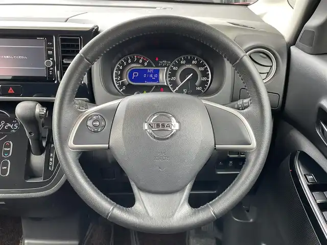 日産 デイズ ルークス ハイウェイスターX Gパッケージ 東京都 2018(平30)年 1.2万km スパークリングレッド/ブラック 純正ナビ/アラウンドビューモニター/エマージェンシーブレーキ/車線逸脱警報/アダプティブヘッドライト/両側パワースライドドア/ドライブレコーダー/アイドリングストップ/横滑り抑制機能/スマートキー
