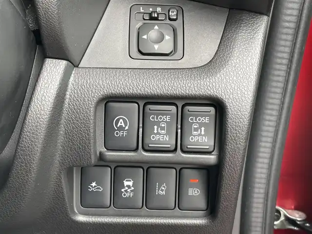 日産 デイズ ルークス ハイウェイスターX Gパッケージ 東京都 2018(平30)年 1.2万km スパークリングレッド/ブラック 純正ナビ/アラウンドビューモニター/エマージェンシーブレーキ/車線逸脱警報/アダプティブヘッドライト/両側パワースライドドア/ドライブレコーダー/アイドリングストップ/横滑り抑制機能/スマートキー