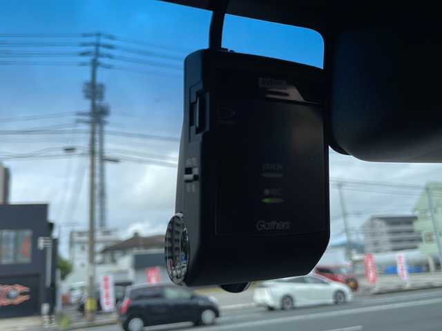 ホンダ Ｎ ＢＯＸ カスタム G EX ターボ ホンダセンシング 高知県 2019(令1)年 2.6万km プラチナホワイトパール ワンオーナー /両側パワースライドドア /バックカメラ/純正フルセグナビ （VXU-195NBi）/【Bluetooth CD DVD TV 】/ドライブレコーダー /追従走行機能付きクルーズコントロール/ビルトインETC　/レーンキープアシスト/衝突被害軽減システム/カーテンエアバック/スペアキー/レーダー探知機　（スーパーキャットA210 ）/パドルシフト