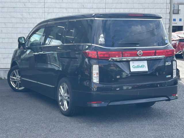 日産 エルグランド 250ハイウェイスター 大分県 2011(平23)年 13.4万km ファントムブラック 〇純正HDDナビ（HS511D-W）/　CD/DVD/MSV/フルセグ/BT/〇バックカメラ/〇ETC/〇ドライブレコーダー/〇革巻きステアリング/〇片側パワースライドドア/〇ハーフレザーシート/〇黒木目調パネル/〇純正フリップダウンモニター/〇スマートキー/〇エンジンプッシュスタート/〇純正フロアマット/〇プライバシーガラス/〇ドアバイザー/〇保証書/〇取扱説明書