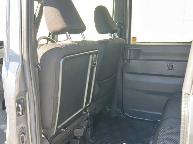 トヨタ ピクシスメガ D SAⅢ 埼玉県 2019(令1)年 5.5万km タングステングレーM (株)IDOMが運営する【じしゃロン熊谷店】の自社ローン専用車両になりますこちらは現金またはオートローンご利用時の価格です。自社ローンご希望の方は別途その旨お申付け下さい/純正ナビ　NSLN-W68/スマートアシストIII/・衝突回避支援ブレーキ機能/・衝突警報機能/・車線逸脱警報機能/・誤発進抑制制御機能/・先行車発進お知らせ機能/・オートハイビーム/ETC/バックカメラ/両側イージークローザードア/純正フロアマット/リモコンキー/アイドリングストップ/車両・ナビ取扱説明書