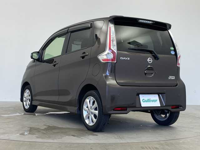 日産 デイズ ハイウェイスターX 鹿児島県 2019(平31)年 6.2万km アッシュブラウンM ワンオーナー/純正ナビ/（AM/FM/CD/DVD/Bluetooth/フルセグテレビ）/アラウンドビューモニター/オートマチックハイビーム/オートライト/ETC/コーナーセンサー/AAC/ドアバイザー/アイドリングストップ/スマートキー /ベンチシート