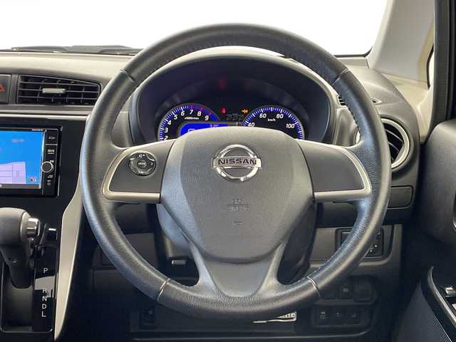 日産 デイズ ハイウェイスターX 鹿児島県 2019(平31)年 6.2万km アッシュブラウンM ワンオーナー/純正ナビ/（AM/FM/CD/DVD/Bluetooth/フルセグテレビ）/アラウンドビューモニター/オートマチックハイビーム/オートライト/ETC/コーナーセンサー/AAC/ドアバイザー/アイドリングストップ/スマートキー /ベンチシート