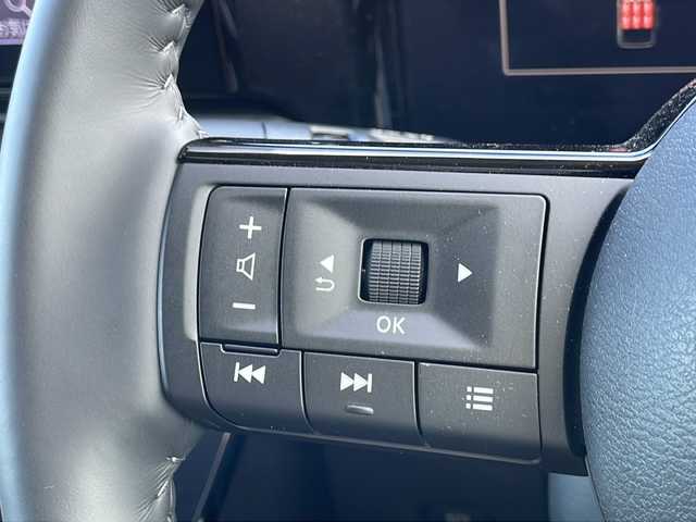 日産 セレナ e－パワー ハイウェイスター V 山口県 2024(令6)年 0.7万km ベージュ プロパイロット/E-PEDAL/社外11型ナビ（フルセグTV、AM/FM、Bluetooth）/アラウンドビューモニター/インテリジェントルームミラー/両側オートスライドドア/LEDオートライト/1、2列目シートヒーター/ステアリングヒーター/寒冷地仕様（ホットプラスパッケージ）/純正１６インチアルミホイール/・ヒルスタートアシスト/・インテリジェント エマージェンシーブレーキ/・インテリジェント FCW（前方衝突予測警報）/・衝突回避ステアリングアシスト/・インテリジェント LI（車線逸脱防止支援システム）＋LDW（車線逸脱警報）/・インテリジェント BSI（後側方衝突防止支援システム）＋BSW（後側方車両検知警報）/・RCTA（後退時車両検知警報）/・インテリジェント DA（ふらつき警報）/・踏み間違い衝突防止アシスト/・標識検知機能