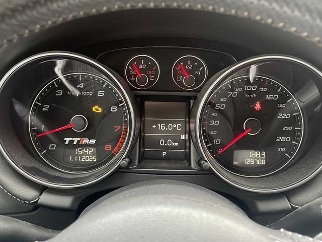 アウディ ＴＴＲＳ クーペ 鳥取県 2012(平24)年 13万km パンサーブラッククリスタルエフェクト ディーラー車/左ハンドル/RSモノコックブレーキ/RSパンチングレザーシート/RSスポーツステアリング/大型リアスポイラー/スポーツエキゾースト/純正キーレスx２個/メーカーHDDナビ/フルセグ・Bluetooth/バックカメラ/前席パワーシート/前席シートヒーター/クルーズコントロール/パドルシフト/リアソナー/オートエアコン/オートライト/キセノンライト/ビルトインETC/保証書・取説