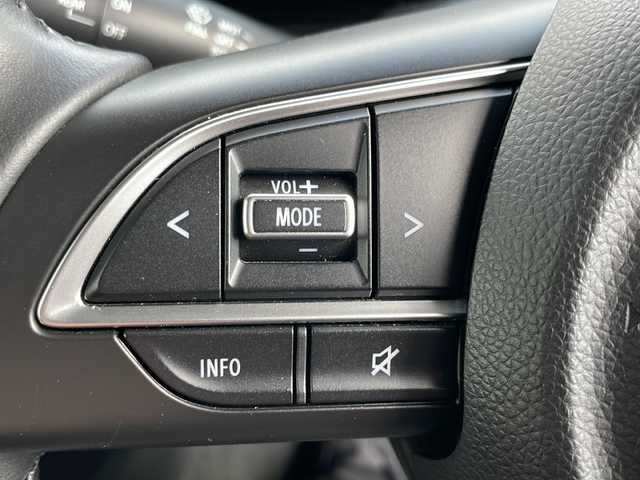 スズキ ジムニー XC 岩手県 2020(令2)年 2.2万km ジャングルグリーン ナビ　Ｂｌｕｅｔｏｏｔｈ　ＣＤ／ＤＶＤ再生　フルセグ　ＵＳＢ接続　純正１６インチＡＷ　前席シートヒーター　背面タイヤ　ＬＥＤオートライト　ヘッドライトウォッシャー　スマートキー　１２Ｖ電源ソケット