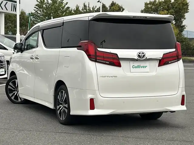 トヨタ アルファード S Cパッケージ 奈良県 2020(令2)年 5.4万km ホワイトパールクリスタルシャイン サンルーフ/純正９インチディスプレイオーディオ/（TV/BT/CD/DVD/AppleCarPlay/AndroidAuto)/純正12インチフリップダウンモニター（V12T-R68C）/レーダークルーズコントロール/バックカメラ/前後コーナーセンサー/プリクラッシュセーフティ/レーンキープアシスト/パワーバックドア/両側パワースライドドア/レザーシート（ブラック）/運転席メモリーシート/全席パワーシート/前席シートヒーター/エアーシート/ステアリングヒーター/運転席パワーイージーアクセスシステム/前方ドライブレコーダー/ETC/純正18インチAW/保証書/取り扱い説明書/スペアキーX1