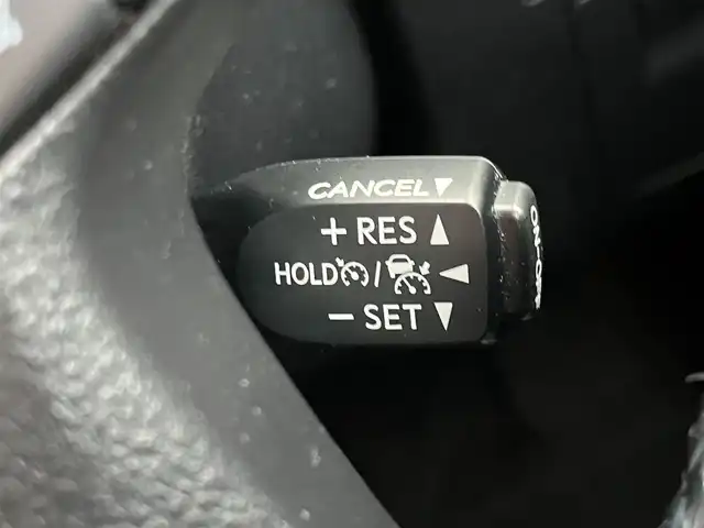 トヨタ アルファード S Cパッケージ 奈良県 2020(令2)年 5.4万km ホワイトパールクリスタルシャイン サンルーフ/純正９インチディスプレイオーディオ/（TV/BT/CD/DVD/AppleCarPlay/AndroidAuto)/純正12インチフリップダウンモニター（V12T-R68C）/レーダークルーズコントロール/バックカメラ/前後コーナーセンサー/プリクラッシュセーフティ/レーンキープアシスト/パワーバックドア/両側パワースライドドア/レザーシート（ブラック）/運転席メモリーシート/全席パワーシート/前席シートヒーター/エアーシート/ステアリングヒーター/運転席パワーイージーアクセスシステム/前方ドライブレコーダー/ETC/純正18インチAW/保証書/取り扱い説明書/スペアキーX1