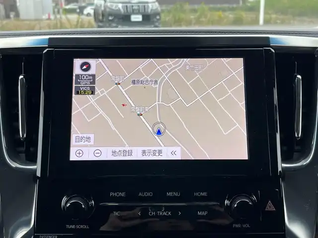 トヨタ アルファード S Cパッケージ 奈良県 2020(令2)年 5.4万km ホワイトパールクリスタルシャイン サンルーフ/純正９インチディスプレイオーディオ/（TV/BT/CD/DVD/AppleCarPlay/AndroidAuto)/純正12インチフリップダウンモニター（V12T-R68C）/レーダークルーズコントロール/バックカメラ/前後コーナーセンサー/プリクラッシュセーフティ/レーンキープアシスト/パワーバックドア/両側パワースライドドア/レザーシート（ブラック）/運転席メモリーシート/全席パワーシート/前席シートヒーター/エアーシート/ステアリングヒーター/運転席パワーイージーアクセスシステム/前方ドライブレコーダー/ETC/純正18インチAW/保証書/取り扱い説明書/スペアキーX1