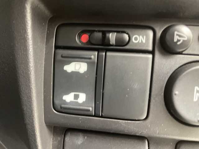 ホンダ フリード G Lパッケージ 宮城県 2008(平20)年 6.9万km ポリッシュドメタルメタリック 純正ＨＤＤナビ　ＥＴＣ　前後ドライブレコーダー　バックカメラ　片側パワースライドドア　オートライト　革巻きステアリング　ステアリングスイッチ　バニティミラー　電動格納ミラー　スタッドレス４本　禁煙車