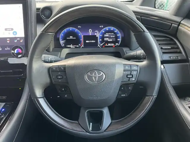 トヨタ アルファード Z 埼玉県 2024(令6)年 1万km ブラック ワンオーナー/左右独立ムーンルーフ/黒レザーシート/全席シートヒーター/全席ベンチレーション/Ｄ席メモリ機能付き前席パワーシート/純正１４インチディスプレイ＋コネクティッドナビ/（フルセグＴＶ＆ＢＴ＆ＵＳＢ＆ＨＤＭＩ）/パノラミックビューモニター/バックカメラ/ビルトインＥＴＣ２．０/前後ドライブレコーダー/純正フリップダウンモニター/デジタルインナーミラー/プリクラッシュセーフティー/ブランドスポットモニター/レーンディパーチャーアラート/クリアランスソナー/レーダークルーズコントロール/プロアクティブドライビングアシスト/パーキングサポートブレーキ/リアクロストラフィックアラート/ロードサインアシスト/安心降車アシスト/ウッドコンビステアリング/ステアリングヒーター/ステアリングスイッチ/電動パーキングブレーキ/オートホールド/両側パワースライドドア/パワーバックドア/純正１８inアルミホイール/オートハイビーム/オートライト/ＬＥＤライト/ＬＥＤフォグランプ/リアサンシェード/新車保証書/取扱説明書