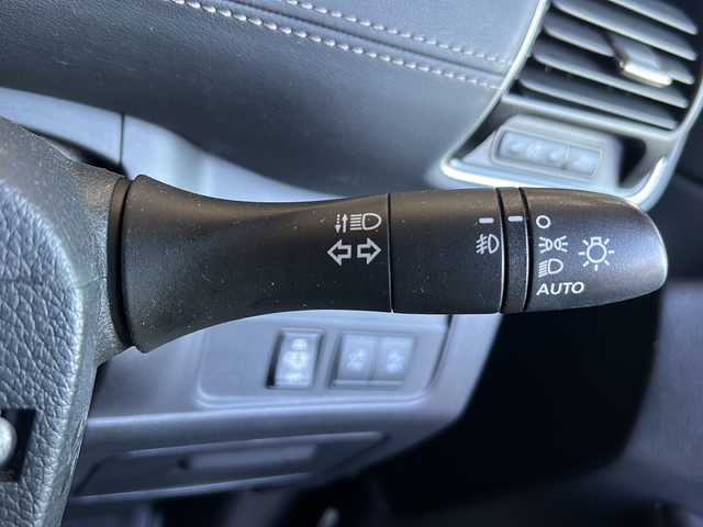 日産 セレナ ハイウェイスター Vセレクション 静岡県 2017(平29)年 9.7万km ダイヤモンドブラック 9インチアルパインナビ/・フルセグTV/・CD/DVD/・SD/・FM/AM/・Bluetooth/・USB/主要装備/・アラウンドビューモニター/・後席フリップダウンモニター/・ドライブレコーダー/・ビルトインＥＴＣ/・プロパイロット/・両側パワースライドドア/・パーキングアシスト/・デジタルインナーミラー/・後席エアコン/・ＬＥＤヘッドライト/・エマージェンシーブレーキ/・横滑り防止装置