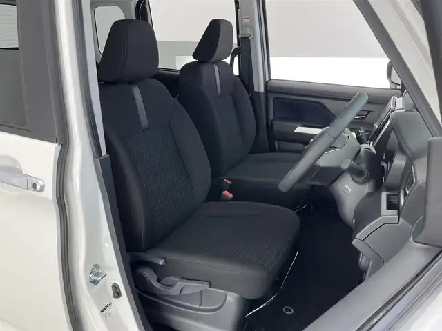 トヨタ ルーミー カスタムG－T 愛知県 2025(令7)年 0.1千km ブラックマイカメタリック/パールホワイト2トーン 登録済未使用車　純正９型ＤＡ　フルセグＴＶ　ＨＤＭＩ　カープレイ　シートヒーター　全方位カメラ　両側パワスラ　リアロールシェード　スマアシ　衝突軽減　追従クルコン　ＬＥＤオートライト　コーナーセンサー　禁煙車/登録時走行距離15km