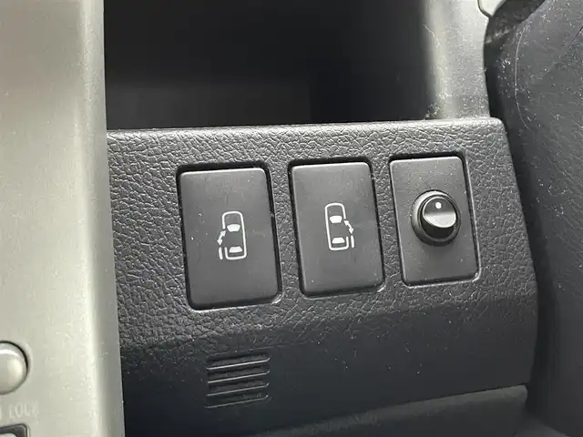 トヨタ ヴォクシー ZS 煌 埼玉県 2010(平22)年 7.1万km ブラック ワンオーナー/純正ナビTV/純正フリップダウンモニター/バックカメラ/ビルトインETC/プッシュスタート/パドルシフト/両側パワースライドドア/オートライト/ＨＩＤヘッドライト/革調シートカバー/取扱説明書/保証書付整備手帳