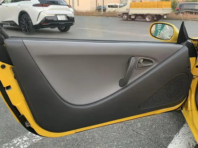 ホンダ ビート 静岡県 1991(平3)年 4.4万km カーニバルイエロー 取説・保証書/43276km 実走行/ESQUELETOシート/MUGEN無限スポーツサスペンションキット/レーシングSPARCOホイール/オートジュエルマフラー/MOMOステアリング/NSX純正ホーンボタン/インテグラ　チタンシフトノブ/タワーバー/ファッションバー/平成19年3月15日タイミングベルト交換/純正足回り有/純正アルミホイール有