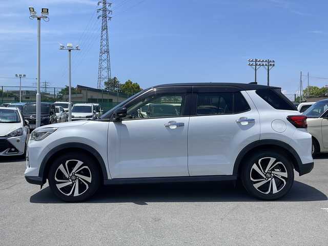 トヨタ ライズ Z 静岡県 2020(令2)年 11.1万km ブラックマイカメタリック/シャイニングホワイトパール