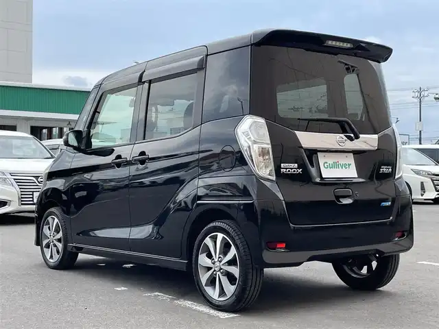 日産 デイズ ルークス HWS X Vセレクション 東京都 2016(平28)年 4.9万km ブラック 純正ナビ/アラウンドビューモニター/エマージェンシーブレーキ/両側パワースライドドア/ETC/ドライブレコーダー/アイドリングストップ/横滑り抑制機能/ステアリングスイッチ/スマートキー