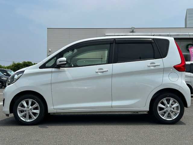 三菱 ｅＫワゴン G　セーフティPKG 静岡県 2017(平29)年 4.2万km シルキーホワイト ワンオーナー/社外ナビ（Bluetooth　フルセグ　CD）/社外ドライブレコーダー（COMTEC　GL855V）/ミラー型バックモニター/ベンチシート/スマートキー