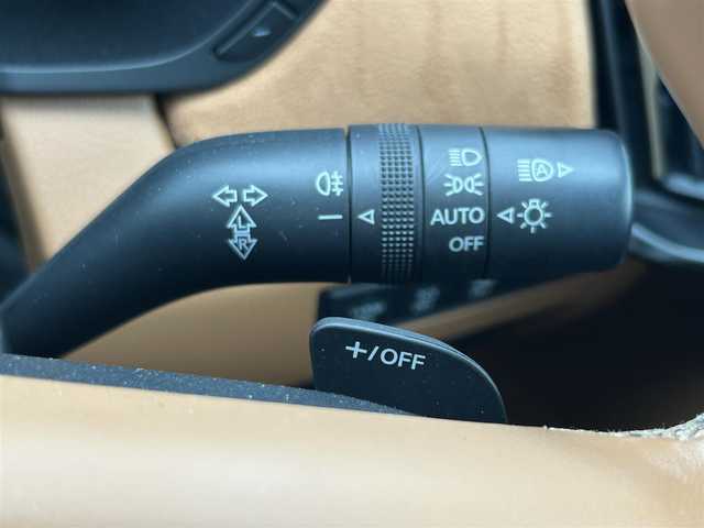 マツダ ＣＸ－６０ XD HV プレミアムスポーツ 東京都 2023(令5)年 2.7万km 白  i‐ACTIVSENSE/・スマートシティブレーキサポート/・車線逸脱警報システム/・レーンキープアシスト/・レーダークルーズコントロール/・クルージング & トラフィック・サポート /・誤発進抑制制御/・発進時前方認知/・交通標識認識システム/・ブラインドスポットモニタリング/・アクティブドライビングディスプレイ/・360°ビューモニター/純正ナビ/グラスルーフ/BOSEオーディオ/ドライブレコーダー/ETC/レザーシート/エアシート/シートヒーター/ステアリングヒーター/20インチ純正アルミホイール/アイドリングストップ/100V電源/パドルシフト