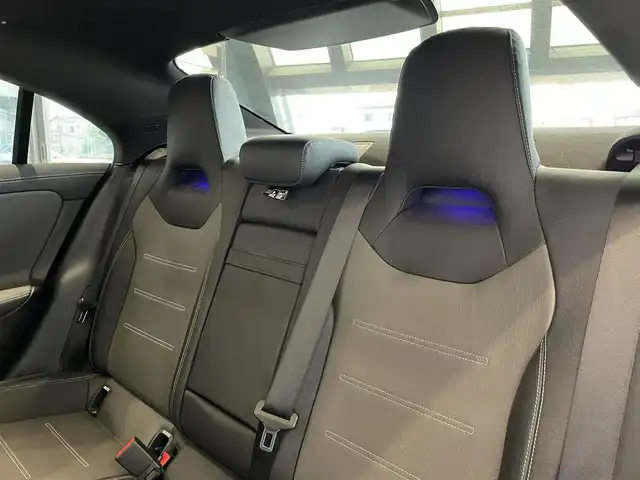 メルセデス・ベンツ ＣＬＡ２００ｄ AMGライン 愛知県 2020(令2)年 5.2万km デニムブルー レザーエクスクルーシブパッケージ/アドバンスドパッケージ/レーダーセーフティーパッケージ/パノラミックスライディングルーフ/ＨＵＤ　/ブラック／グレーレザーシート　/ＭＢＵＸ　/Ｂｌｕｅｔｏｏｔｈ　/フルセグＴＶ　/ＵＳＢ　/シートヒーター　/ＡＣＣ　/ＬＫＡ　/ＬＤＷ　/ＢＳＭ　/ドライブレコーダー　/ＥＴＣ２．０/プッシュスタート/ウィンカーミラー/アイドリングストップ