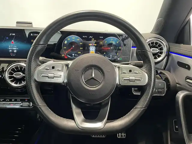 メルセデス・ベンツ ＣＬＡ２００ｄ AMGライン 愛知県 2020(令2)年 5.2万km デニムブルー レザーエクスクルーシブパッケージ/アドバンスドパッケージ/レーダーセーフティーパッケージ/パノラミックスライディングルーフ/ＨＵＤ　/ブラック／グレーレザーシート　/ＭＢＵＸ　/Ｂｌｕｅｔｏｏｔｈ　/フルセグＴＶ　/ＵＳＢ　/シートヒーター　/ＡＣＣ　/ＬＫＡ　/ＬＤＷ　/ＢＳＭ　/ドライブレコーダー　/ＥＴＣ２．０/プッシュスタート/ウィンカーミラー/アイドリングストップ