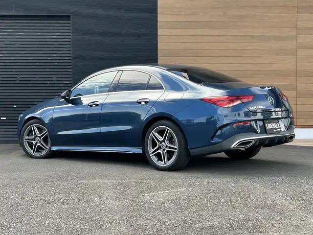 メルセデス・ベンツ ＣＬＡ２００ｄ AMGライン 宮崎県 2020(令2)年 5.2万km デニムブルー 純正ナビ/フルセグTV/AM/FM/Bluetooth/全方位カメラ/サンルーフ/レザーシート/シートヒーター/純正フロアマット/純正LEDヘッドライト/純正アルミホイール18インチ/コーナーセンサー/レーンアシスト/レーダークルーズコントロール/インテリジェントライムシステム/アンビエントライト/レーンチェンジアシスト/プッシュスタート/スマートキー