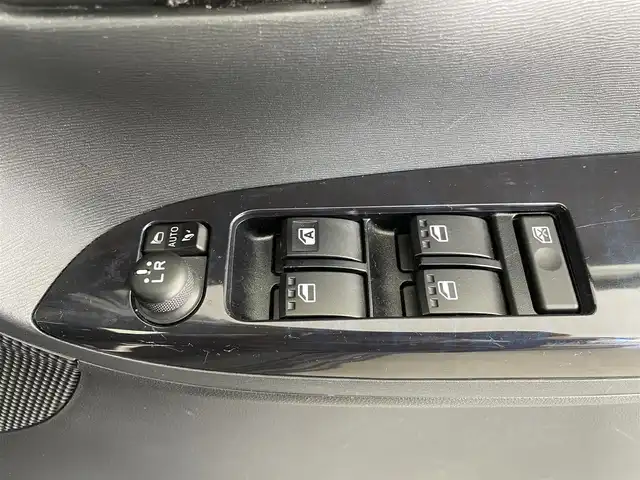 ダイハツ タント カスタム X トップED SA Ⅲ 大分県 2018(平30)年 10万km ブラックマイカメタリック 社外SDナビ（AVN-R8W）/Bluetooth/CD/DVD/フルセグ/全方位カメラ/両側パワースライドドア/ハーフレザーシートカバー/シートヒーター/ベンチシート/オートライト/オートマチックハイビーム/スマートキー/ETC/アイドリングストップ/プッシュスタート