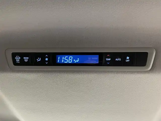 トヨタ ヴェルファイア ハイブリット Z 道央・札幌 2020(令2)年 6.7万km ホワイトパールクリスタルシャイン ・ワンオーナー/・TRDエアロ（サイド＆リヤ）/・４WD/・MOP９型ディスプレイオーディオ/　OPナビキット/OPフルセグTV/　Miracast/CD/DVD/BT/USB/・ステアリングスイッチ/・バックカメラ/・ビルトインETC2.0（ナビ連動）/・ドライブレコーダー前後/・AC100V/・トヨタセーフティセンス/　PCS/PKSB/LTA/RSA/　クリアランスソナー/先行車発進告知/・レーダークルーズコントロール/・横滑り防止装置/・ECO MODE/・EV MODE/・ブレーキホールド/・nanoe付WAC/・パワーバックドア/・両側パワースライドドア/・オートマチックハイビーム/・オートライト/・LEDヘッドライト/・LEDフォグランプ/・LEDフットイルミネーション/・ドアミラーウィンカー/・オートリトラクタブルドアミラー/・純正１７インチAW/・純正フロアマット/・プッシュスタート/・スマートキー/・スペアキー/・取/保