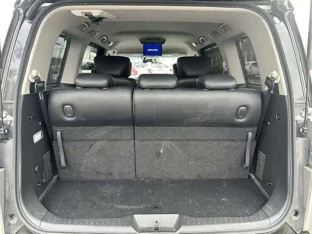 日産 エルグランド 250HWS アーバンクロム 道北・旭川 2013(平25)年 12.6万km ファントムブラック (株)IDOMが運営する【じしゃロン旭川店】の自社ローン専用車両になります。こちらは現金またはオートローンご利用時の価格です。自社ローンご希望の方は別途その旨お申付け下さい/　/・社外ナビ(CD/DVD/BT/HDD/SD/フルセグ)/・バックカメラ/・ETC/・ドライブレコーダー/・両側パワースライドドア/・フリップダウンモニター/・電動格納ウィンカーミラー/・プッシュスタート/・スマートキー1個/・フォグランプ/・積込スタッドレスタイヤ/・取扱説明書