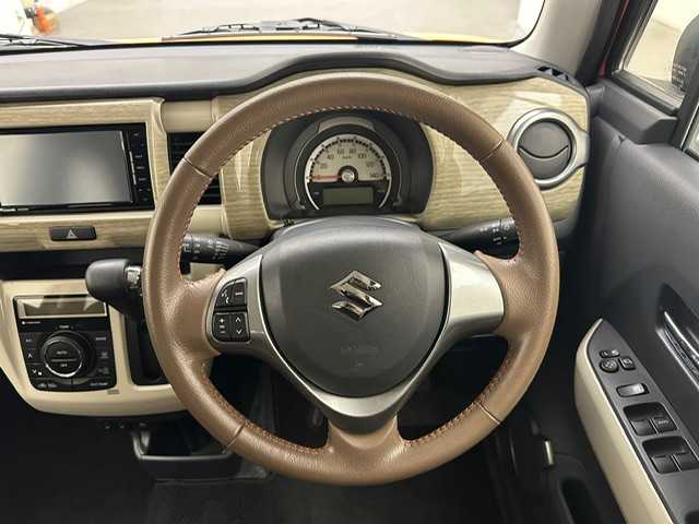 スズキ ハスラー ワンダラー 兵庫県 2019(平31)年 5.9万km パッションオレンジ/ウッディブラウン2トーンルーフ 純正ナビ/フルセグ CD DVD BT MSV/バックカメラ/衝突軽減ブレーキ/LDA/ビルトインETC/ルーフレール/ハーフレザーシート/シートヒーター/HIDヘッドライト/社外LEDフォグライト/オートライト/純正ドアバイザー/純正フロアマット/スマートキー