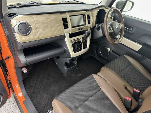 スズキ ハスラー ワンダラー 兵庫県 2019(平31)年 5.9万km パッションオレンジ/ウッディブラウン2トーンルーフ 純正ナビ/フルセグ CD DVD BT MSV/バックカメラ/衝突軽減ブレーキ/LDA/ビルトインETC/ルーフレール/ハーフレザーシート/シートヒーター/HIDヘッドライト/社外LEDフォグライト/オートライト/純正ドアバイザー/純正フロアマット/スマートキー