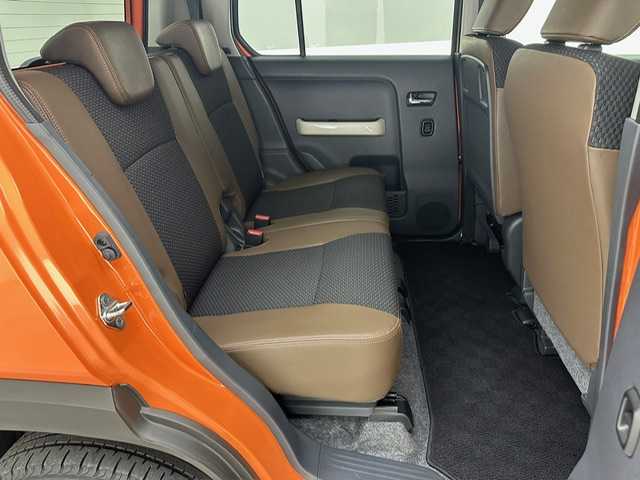 スズキ ハスラー ワンダラー 兵庫県 2019(平31)年 5.9万km パッションオレンジ/ウッディブラウン2トーンルーフ 純正ナビ/フルセグ CD DVD BT MSV/バックカメラ/衝突軽減ブレーキ/LDA/ビルトインETC/ルーフレール/ハーフレザーシート/シートヒーター/HIDヘッドライト/社外LEDフォグライト/オートライト/純正ドアバイザー/純正フロアマット/スマートキー