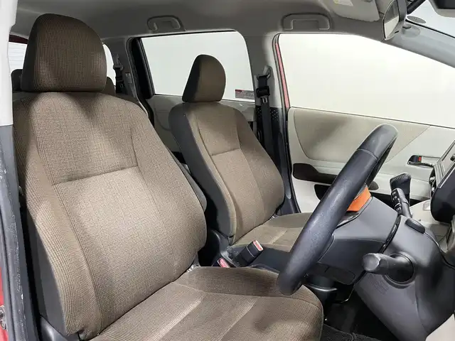 トヨタ シエンタ G 大阪府 2017(平29)年 3.4万km レッドマイカM 純正ナビ　バックカメラ　Bluetooth　フルセグTV DVD再生　トヨタセーフティーセンス　両側パワースライドドア　シートヒーター　ビルトインETC スマートキー　アイドリングストップ