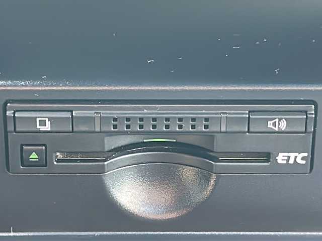 トヨタ エスティマ アエラス ベリーエディション 広島県 2015(平27)年 7.7万km ブラック 禁煙車/クルーズコントロール/純正8型ナビ（ナビSD欠品）/・フルセグ/CD/DVD/Bluetooth/SD/SDREC/バックカメラ/純正11型フリップダウンモニター（V11T-R62C）/革巻きステアリング/ステアリングスイッチ/HIDヘッドライト/フォグランプ/シートヒーター/合皮シート/純正ドアバイザー/純正フロアマット/純正１８インチアルミホイール