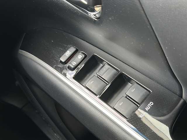 トヨタ エスティマ アエラス ベリーエディション 広島県 2015(平27)年 7.7万km ブラック 禁煙車/クルーズコントロール/純正8型ナビ（ナビSD欠品）/・フルセグ/CD/DVD/Bluetooth/SD/SDREC/バックカメラ/純正11型フリップダウンモニター（V11T-R62C）/革巻きステアリング/ステアリングスイッチ/HIDヘッドライト/フォグランプ/シートヒーター/合皮シート/純正ドアバイザー/純正フロアマット/純正１８インチアルミホイール