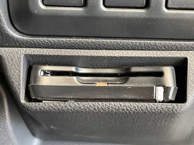 スバル フォレスター ハイブリッド アドバンス 福井県 2018(平30)年 3.9万km アイスシルバーメタリック ４WD/純正7インチメモリーナビ/フルセグTV/BT/DVD/CD/USB/SD/MSV/バックカメラ/フロント＆サイドビューモニター/アイサイト/・全車速追従機能付クルーズコントロール/・プリクラッシュブレーキ/・アクティブレーンキープ/・リバースオートマチックブレーキ/・クリアランスソナー/・ブラインドスポットモニター/ETC/デジタルインナーミラー/パワーバックドア/パワーシート/全席シートヒーター/ステアリングヒーター/ハーフレザーシート/パドルシフト/オートライト/LEDヘッドライト/純正18インチアルミホイール/MTモード付AT/プッシュスタート/スマートキー/ルーフレール